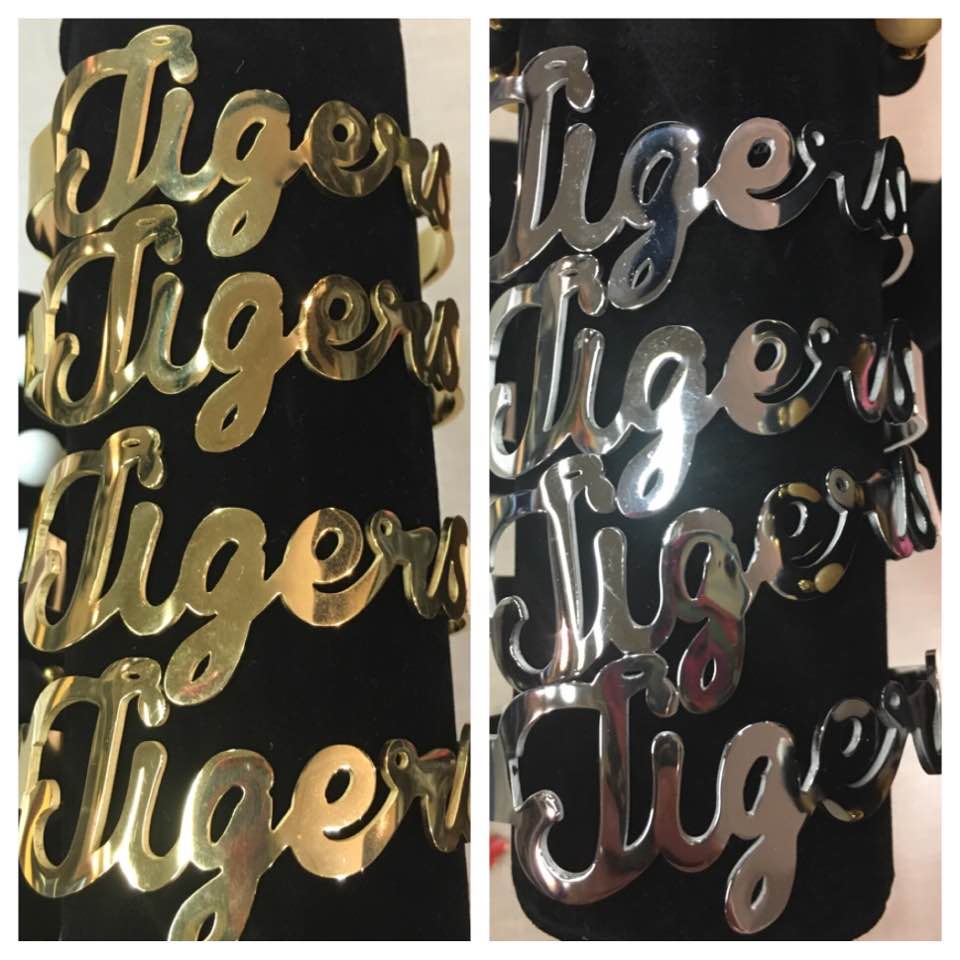 BAtigerthreads's tweet photo. Brand New at Tiger Threads!  Gold or Silver Cut Out Tigers Cuff!  A Purrfect addition to any BA stack!  @BAStudentSec @theBAbuzz @BASchools https://t.co/dn2oPIohC0