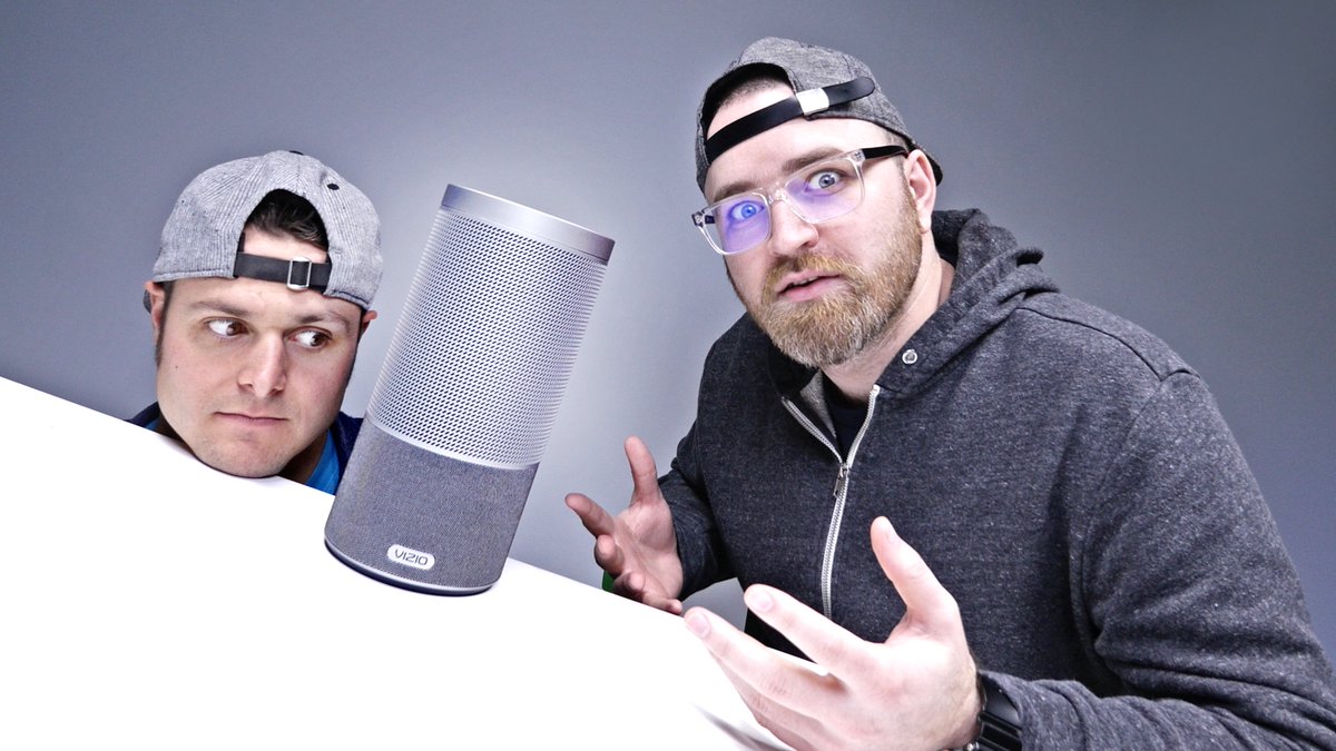 UnboxTherapy's tweet photo. NEW VIDEO - And Then The Bass Dropped - https://t.co/uW1UQSRMq4 🔥 🔥 🔥 RT! https://t.co/1lMzksDWqu