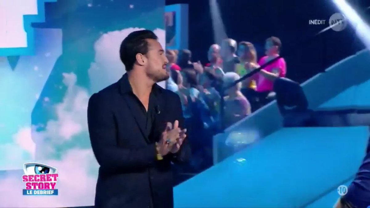 RemiSS9_Source's tweet photo. @OffRemi dans #LeDebrief du mercredi 2 novembre. #SS10 https://t.co/F33QTQXBsH