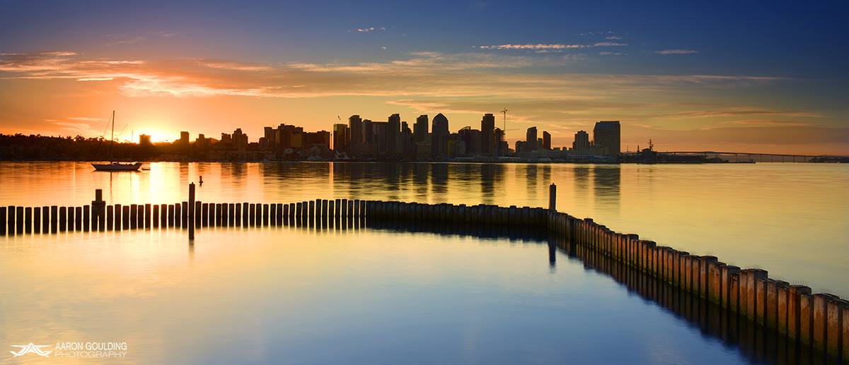 AaronGphotos's tweet photo. City Sunrise, #SanDiego, #California. #aarongouldingphotography #NationalStressAwarenessDay #SDWorkCon16 #WednesdayWisdom #travel https://t.co/5iTheNwCWU