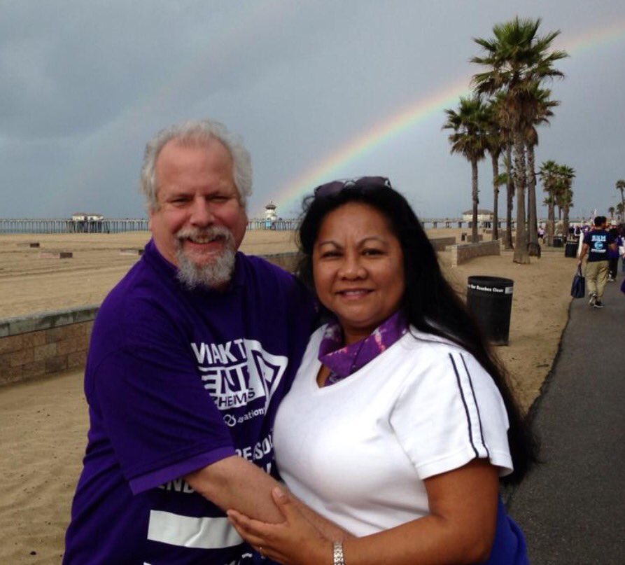 leahowinter's tweet photo. Photo of 2014 ALZ Walk in Huntington Beach. 2016-Walking Saturday to help end this horrible disease 
https://t.co/nZUW9VrgeU https://t.co/zDZaucujwx