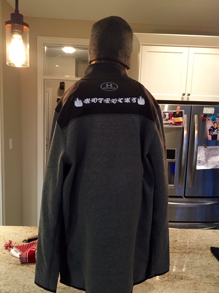 HotRocksCurling's tweet photo. @HardlineCurling 11-3 W for @HotRocksCurling with or new ICEPAD brooms.We still have room on the 🔥HOTROCKS🔥 shirts 4 the ICEPAD logo. https://t.co/rACJiPkrsz