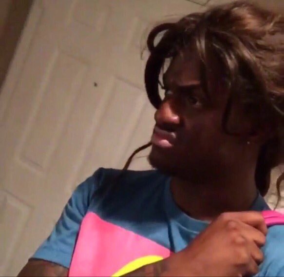 LesaMonroe's tweet photo. Sitting through these Confederate flag performances waiting on Beyoncé like https://t.co/rsoIXrfq5q