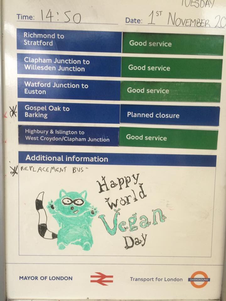 PETAShares's tweet photo. SPOTTED yesterday in #London!
RT if you 💚 it. #DatVeganLife https://t.co/ufOCaXMWxG