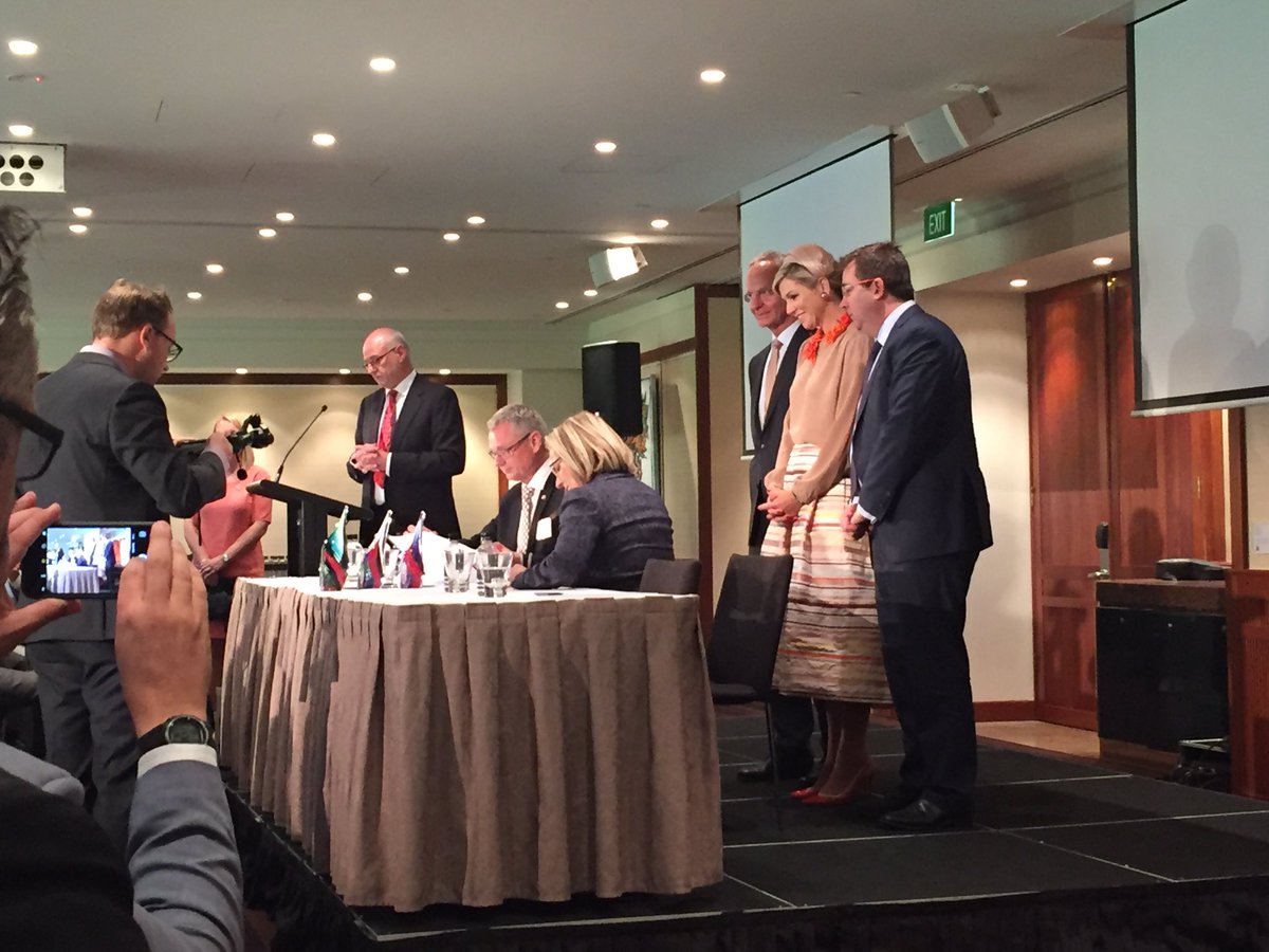 Sandy Burgoyne tweet media