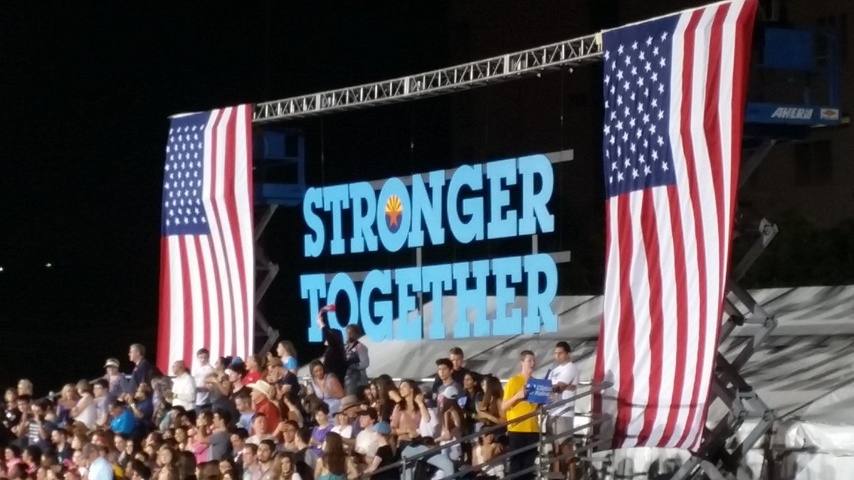 Mammals_Suck's tweet photo. STRONGER TOGETHER! #turnAZblue #AZwithHer https://t.co/65Gdp9Py7d