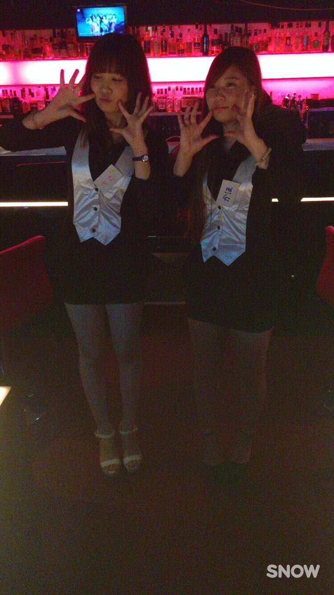 ট ইট র 朝ガールズバー歌舞伎町rose おはようございます ちさです 今日から制服が新しくなりました 前までのcaよりセクシーな感じになってます あたしは新しい制服の方が可愛くて気に入っています 祝日で女の子もたくさん出勤しています 新宿