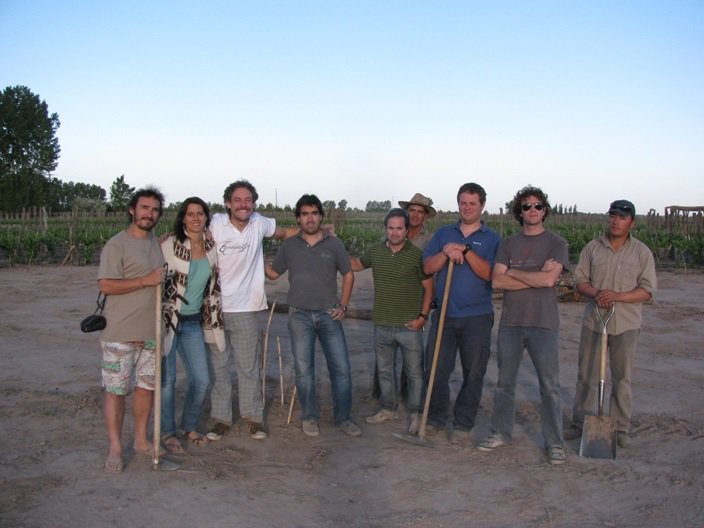 Gracias equipo! recuerdo que cuando iniciamos trabajos biodinámicos hace exactamente 7 años 3 de noviembre de 2009 thevinorium.co.uk/bodegas-escori…