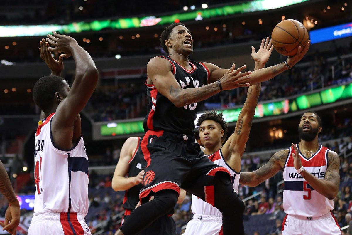 espn's tweet photo. DeMar DeRozan put up 30 in his first 4 games this season.

Last 3 players to do that? Durant (11-12), Kobe (05-06) and MJ (1986-87). https://t.co/h9atualsdG