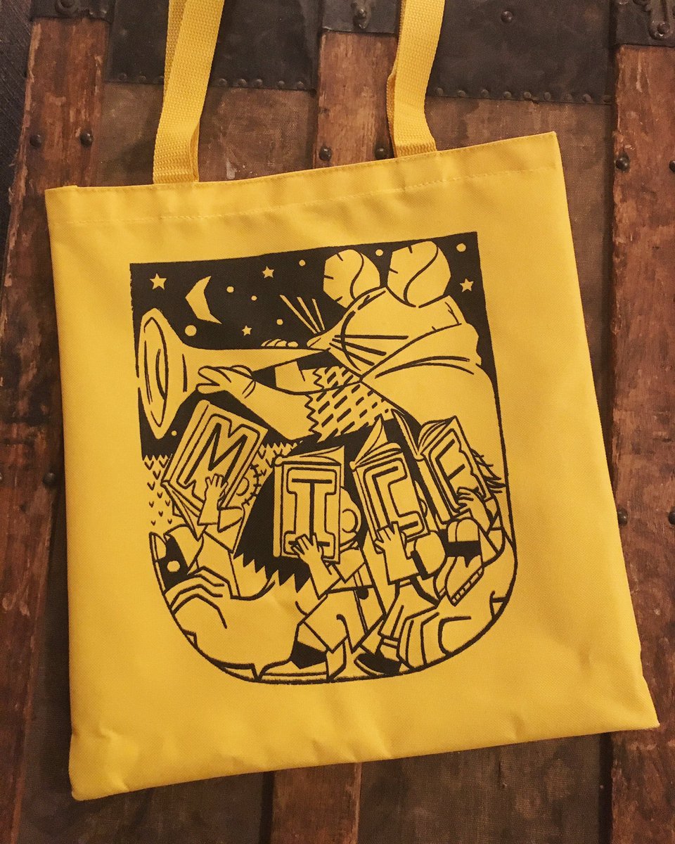 potpies's tweet photo. see, the trick is to put all your cool stuff in this great @MassMICE tote by @jeremy_sorese #MICE2016 https://t.co/1KEn9XI0wK
