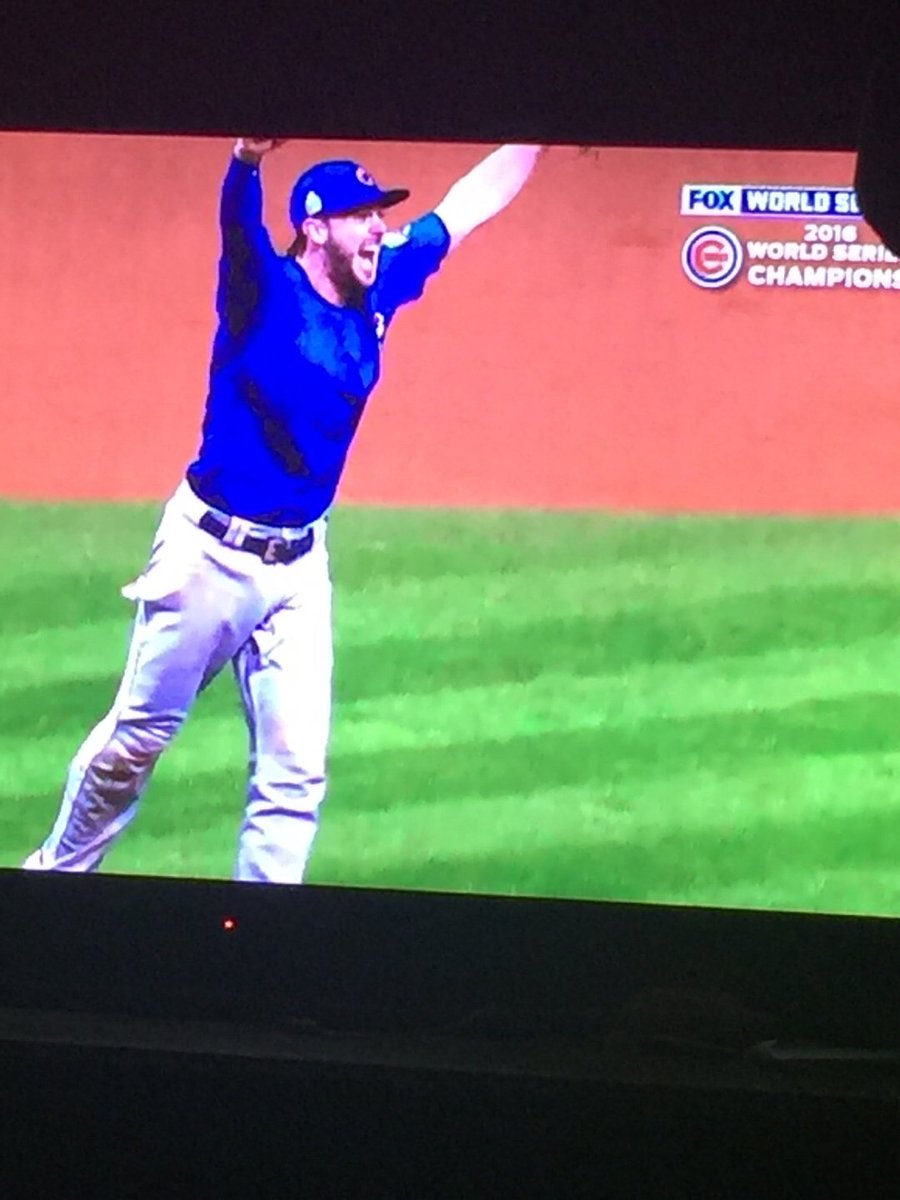 ABSOLUTELY AMAZING!!! The Cubs have won the World Series 2016! #cubswin  goo.gl/a9aizZ
