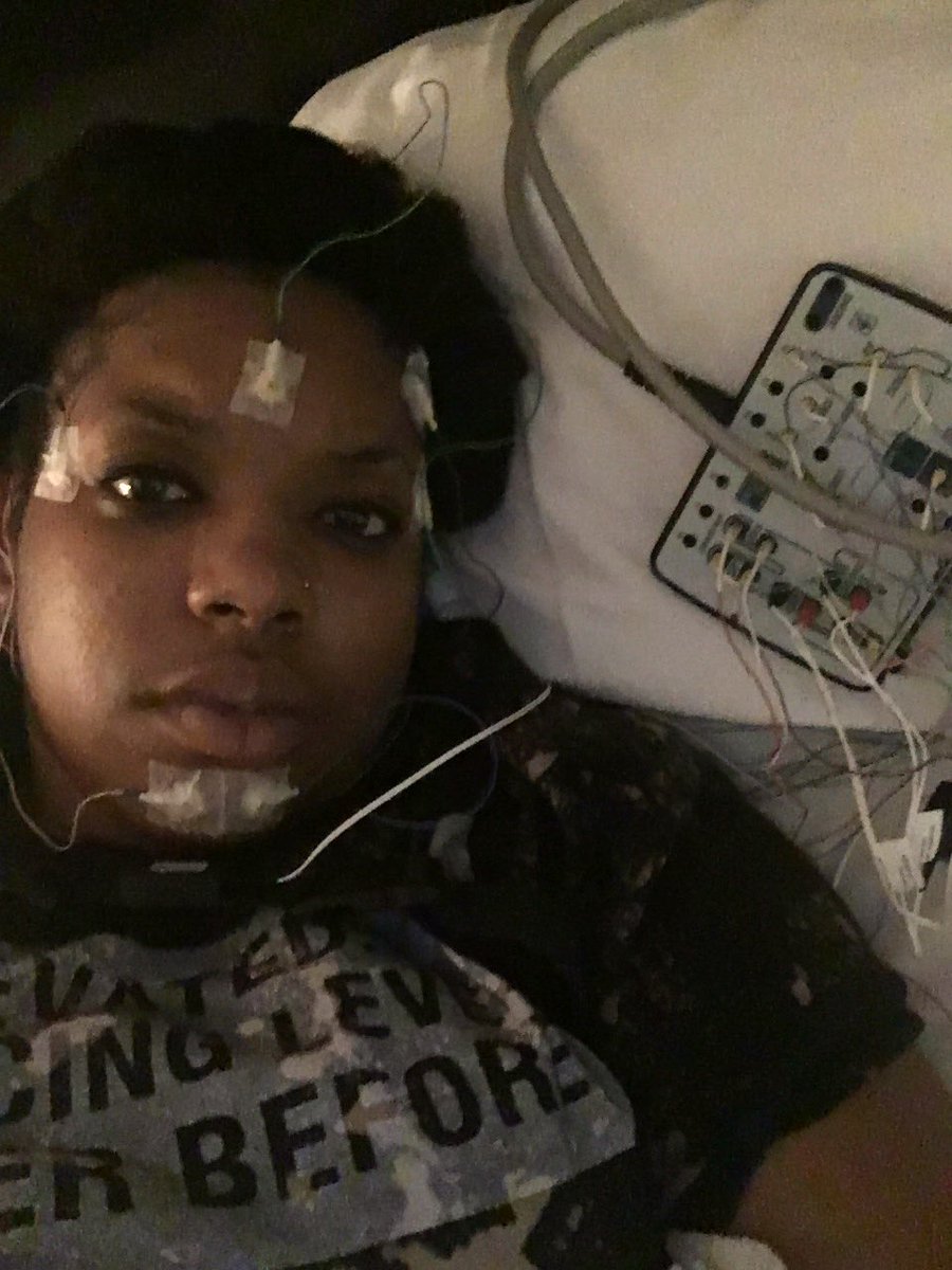 LeahCarron's tweet image. Currently at the hospital taking a #SleepApneaTest