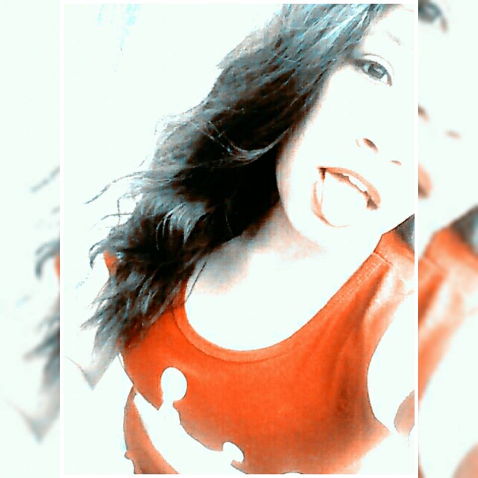 Deysi013's tweet photo. Yo quiero que tus ojos me miren 👀 y que tus labios me besen 😘 Dime que te parece?👉👈😍
#Tu 🎎 https://t.co/54WzdPNfxY