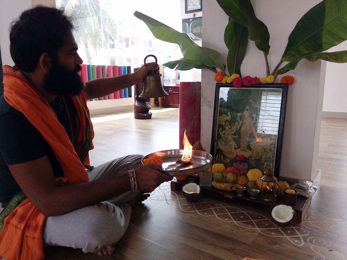 Adi_Tatva's tweet photo. #yogateachertraining #aditatva #successofsoul #spiritual #vivekanandayogamission #meditation #sos #SoulSuccess #yoga #guruji #bangaloreyoga https://t.co/hhulQkbmXG