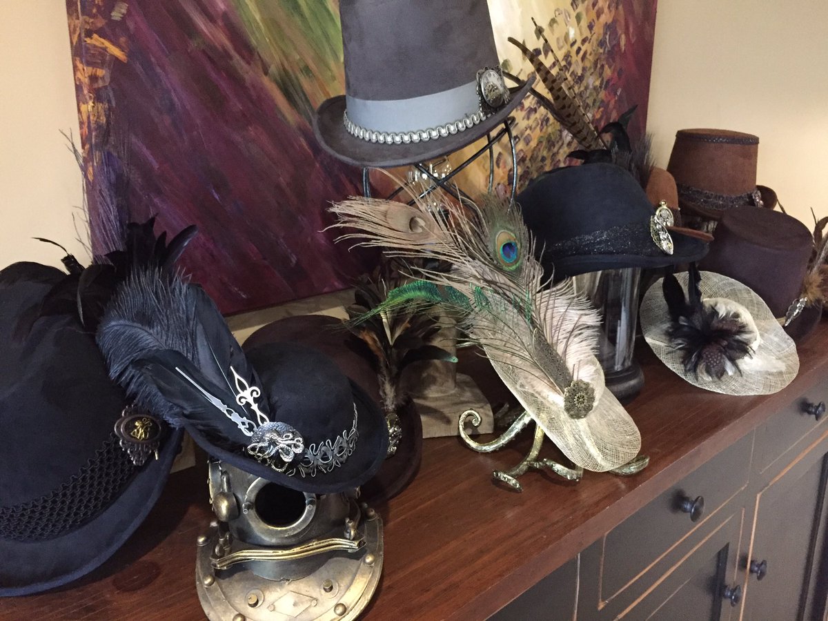 Junque_Trunk's tweet photo. Brand New Hats All Ready For #13gears On Saturday! @13GEARSEvent https://t.co/KJL27zoslh
