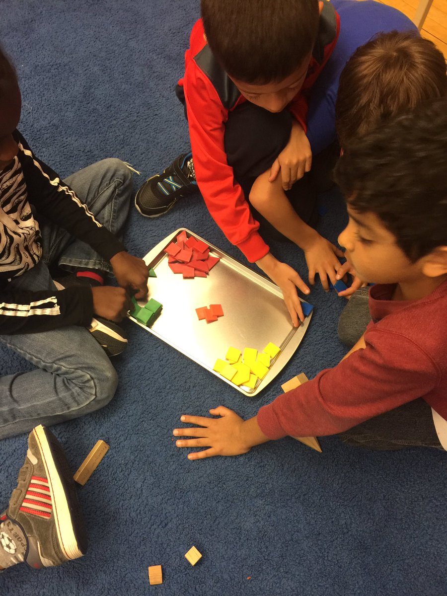 chanchankindie's tweet image. @McHughPS grade 1A are sorting together. #sortingshapes #sortingcolours