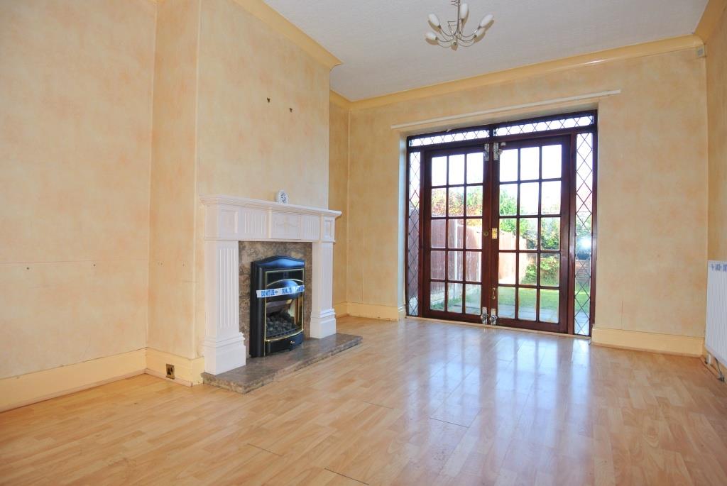 JDGEstateAgent's tweet photo. Is this the best property bargain in #Lancaster ?
#New #ScaleHall
https://t.co/ASRFK8fkWx https://t.co/2TsG6E5nmY