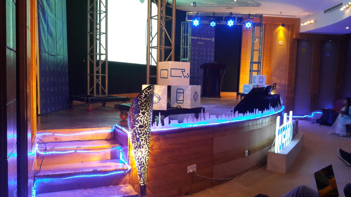 PlanX_PITB's tweet image. The event has officially begun. We welcome all trainers and speakers to the event! 
#FacebookForDevelopers

#tech #facebook #Pakistan.