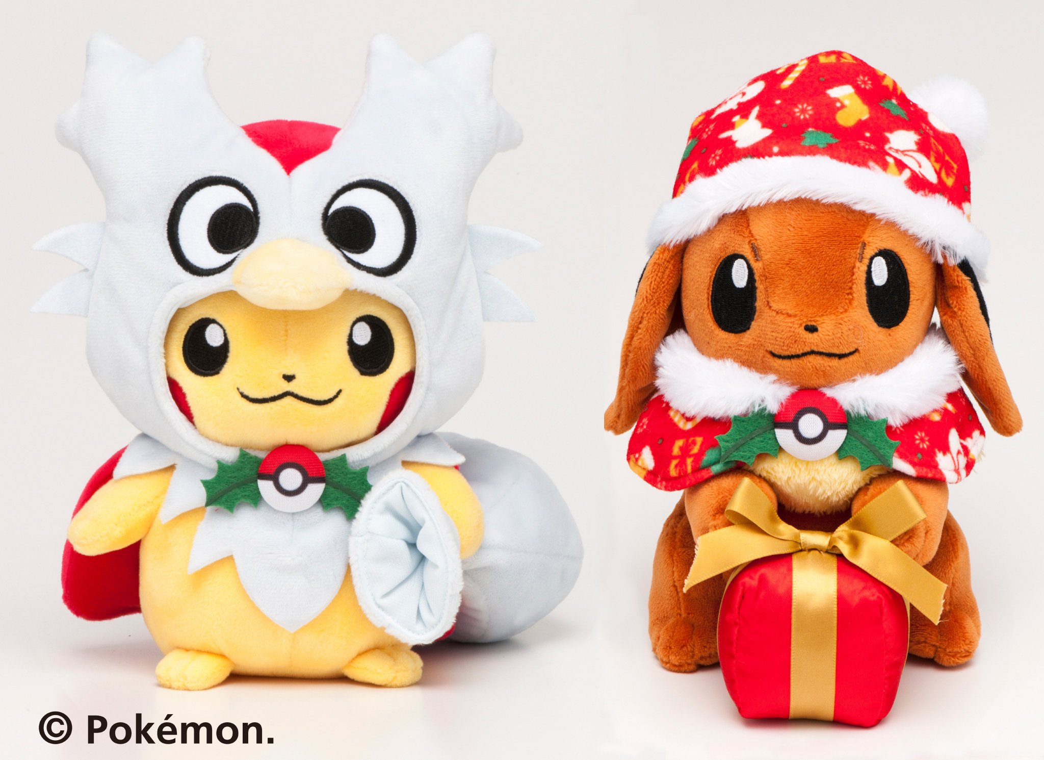 Twitter 上的 斉藤コーキ Kouki Saitou 告知 11 3 木 よりポケモンセンター全店にて X Masグッズ が登場 メインアートを担当しました デリバードのポンチョを着たピカチュウ達が不思議なおもちゃ工場でお手伝い ワイワイ楽しそうでしょ 皆さんもご一緒にぜひ