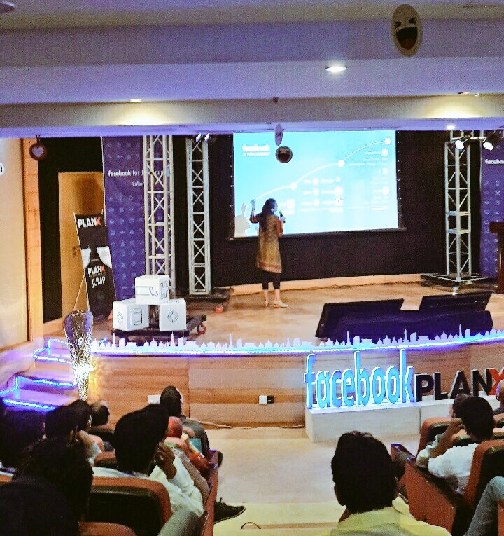 PlanX_PITB's tweet image. 6th #Facebookfordevelopers workshop in lahore. Jennifer Fong sharing the roadmap for facebook. 

#tech #productdevelopers #scope
