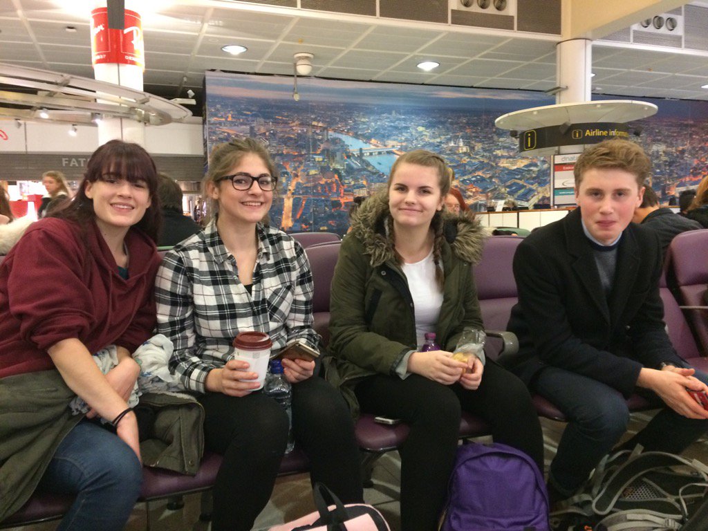 WGSGRS's tweet photo. Emma, Chloe, Darcie and Tom getting ready to fly to Auschwitz. @WilmingtonGSG @HolocaustUK #lessonsfromauschwitz https://t.co/Ni2pSoqqdB