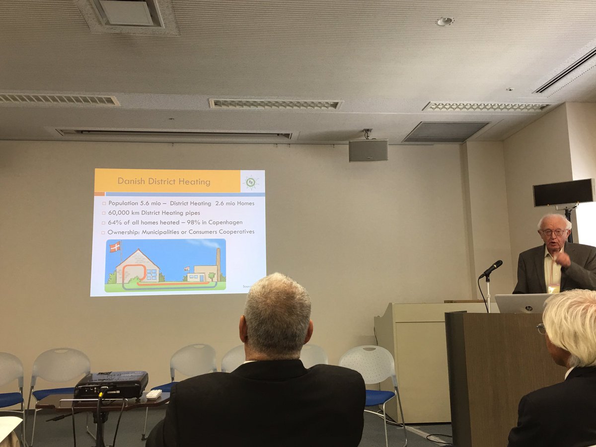 hirao's tweet photo. デンマークの地域熱供給 #wcpc2016 https://t.co/MFO0UEG8FO
