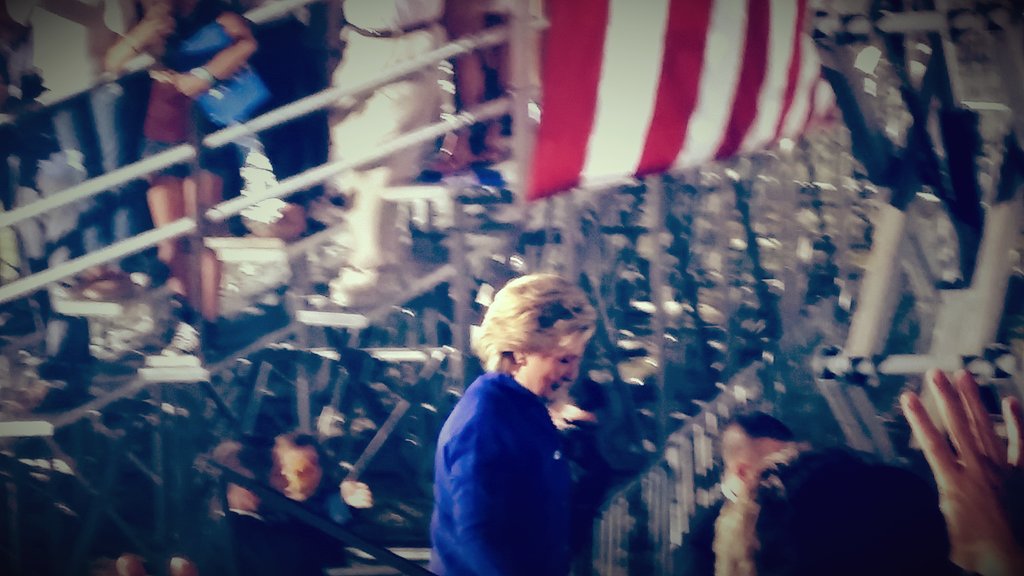 Mammals_Suck's tweet photo. Cheering on the future Madam President as she departs the rally w/ @JCampisano #AZwithHer #verklempt https://t.co/r1ldKkObBG