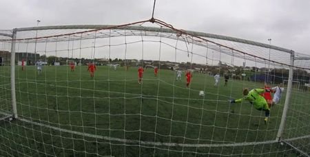 MATCH REVIEW: @CairnJuniors go top of the pile after demolishing <a href="/Carlukeroversfc/">Carluke Rovers FC</a>: bit.ly/2feiSLy
<a href="/TheJuniorsInfo/">The Juniors</a>