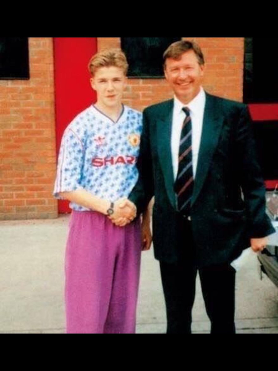 DankestFootball's tweet photo. David Beckham. 

Fashion icon. https://t.co/LffVRt9DIw