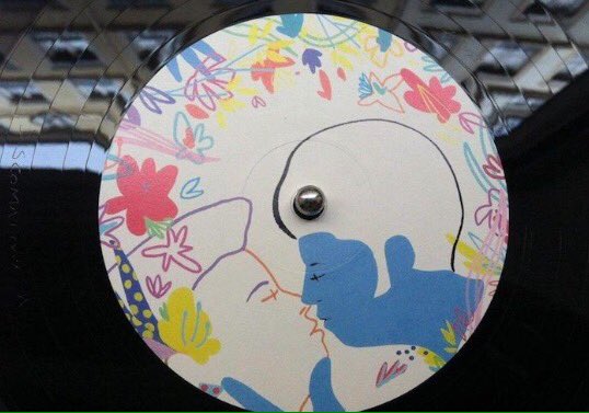be_yeah's tweet photo. Échos de fleur, light disco, le réveil ou l'after en douceur de Disco Matin @PhonographeCorp #discomatin https://t.co/wHCq9Hp8Ym https://t.co/tysotHpxIc