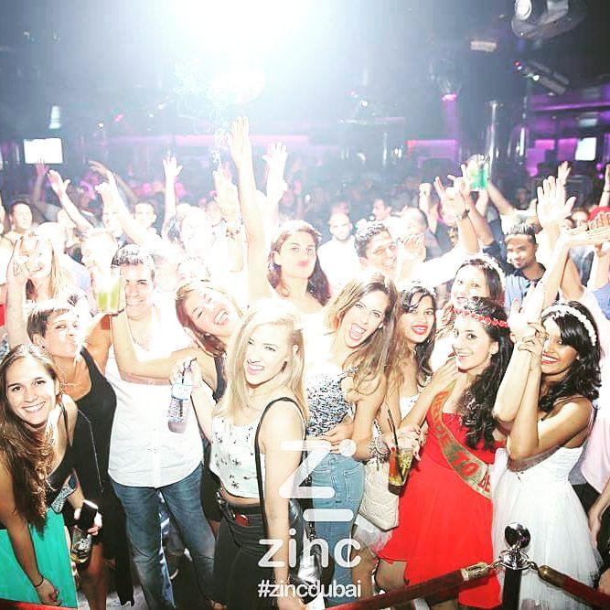 paulmendez's tweet photo. THE BIG Thursday night at @zincnightclub with myself on the dex  #biggestdjindxb #worldclassdj #cabincrew #openformat  #emiratescrew https://t.co/5Xtni0LDiZ
