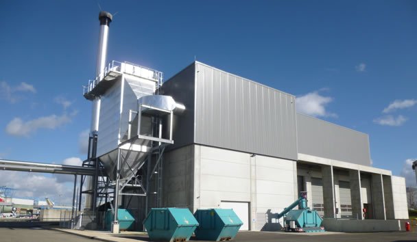 BalkanGreEnNews's tweet photo. French @Airbus uses woodchips for heating after #Polytechnik installed #biomass boiler to produce thermal energy. https://t.co/9GQqG0EVv7 https://t.co/7itoFib5mx