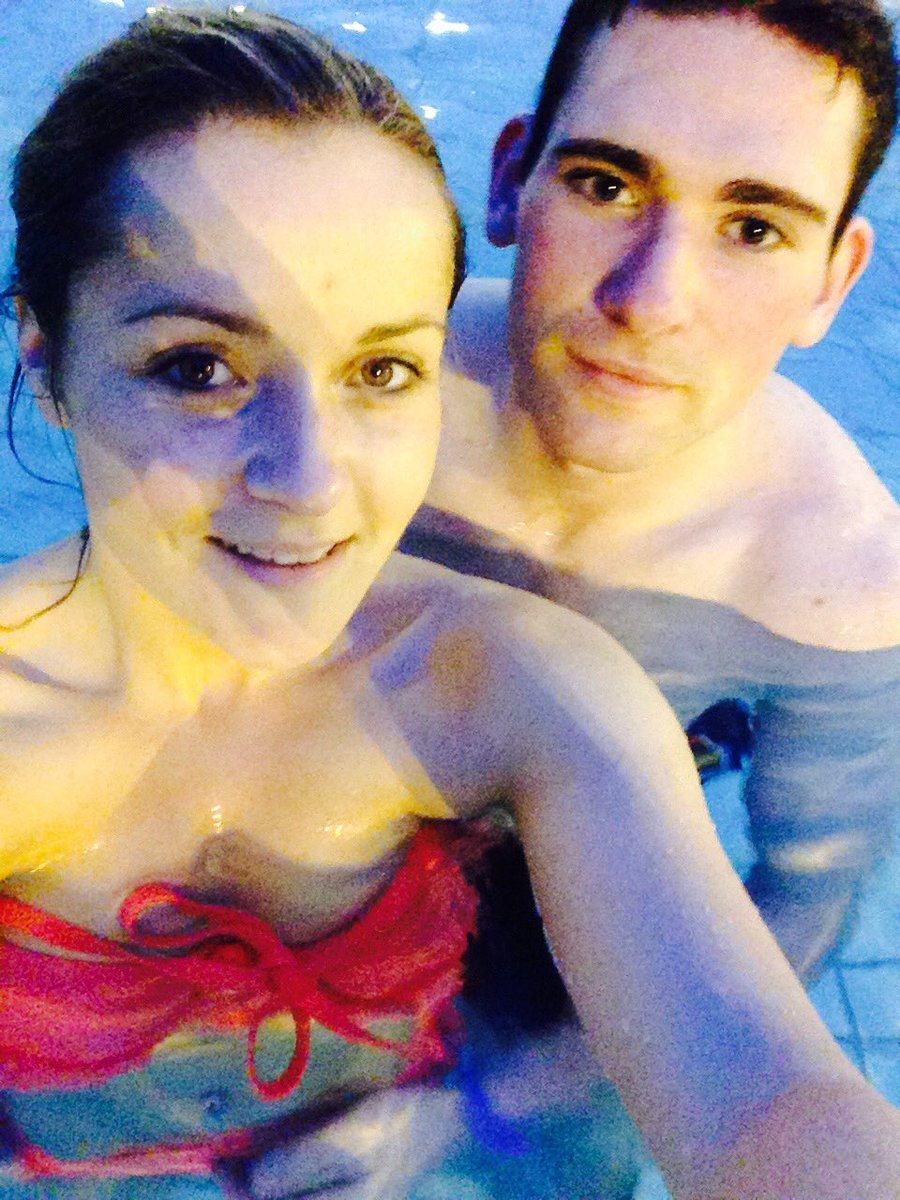 CiaraKeever's tweet photo. Outdoor hot pools 👌 https://t.co/XgnaetUJHK
