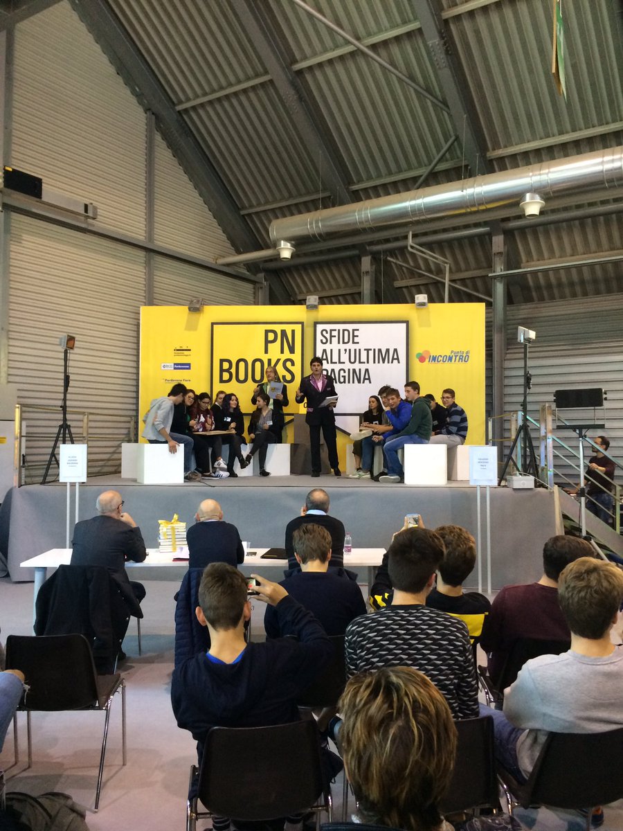 pordenonelegge's tweet photo. Partito #PnBooks!!
Leopardi-Majorana Pn vs Collegio Pio X TV https://t.co/X01hVL96gr