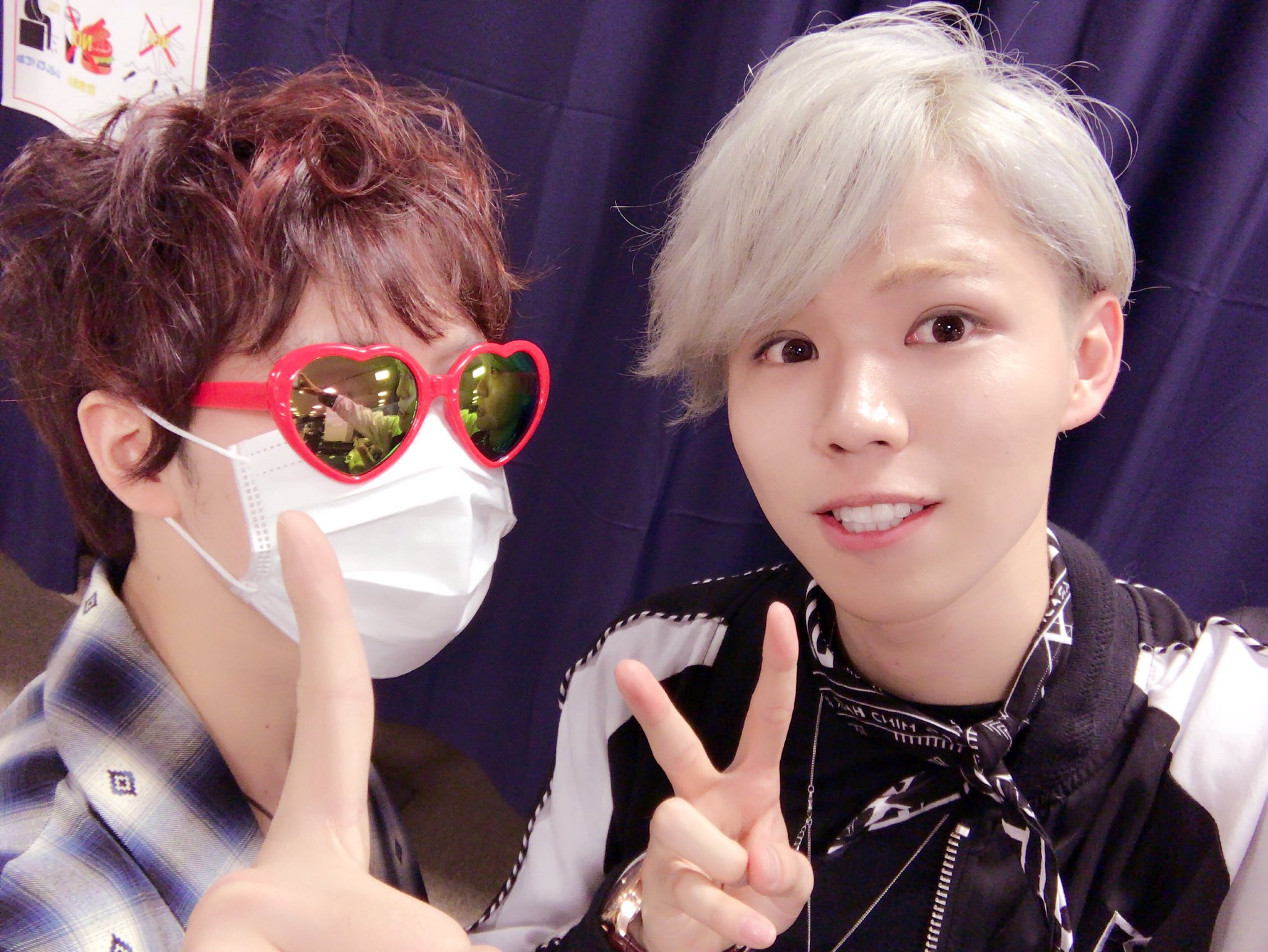 Kradness コミケ12 31 金 南も01b 今日は出演者が170人近くいたので たくさん写真撮ったよー パリピメガネのさかたん 今日はお面のsouくん 極楽浄土のメイリアさん 超パで超仲良くなったゐづくん ニコニコ超パーティー16 超パーティー