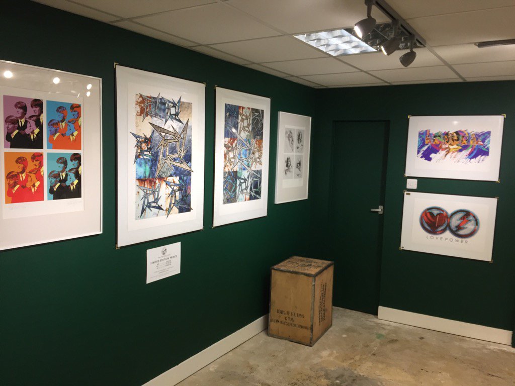 AndieAirfix's tweet photo. TONIGHT: 10% off Limited Editions. OPEN TIL 9 @Dynamite_Art 13 Trafalgar Street, Brighton. https://t.co/7qa0nx3733 https://t.co/vTu6gJRUg2
