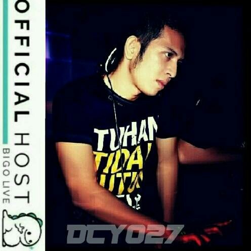 AdeGafur's tweet photo. Come join me, or you'll be left behind #BIGOLIVE. https://t.co/FweOAPhA53 https://t.co/g5KQtsQWTs