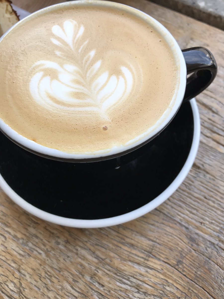 frederic_combes's tweet photo. #lattelover #thebarn in Berlin... in the top of the list ! https://t.co/0zjxEX8fhU