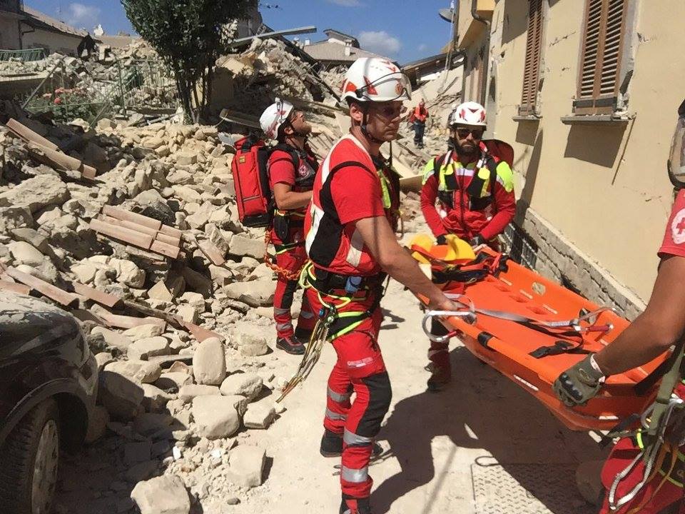 #Terremoto in Centro Italia: la nuova #mappa
#GIS #ArcGIS #Esri #sisma
esriurl.com/11909