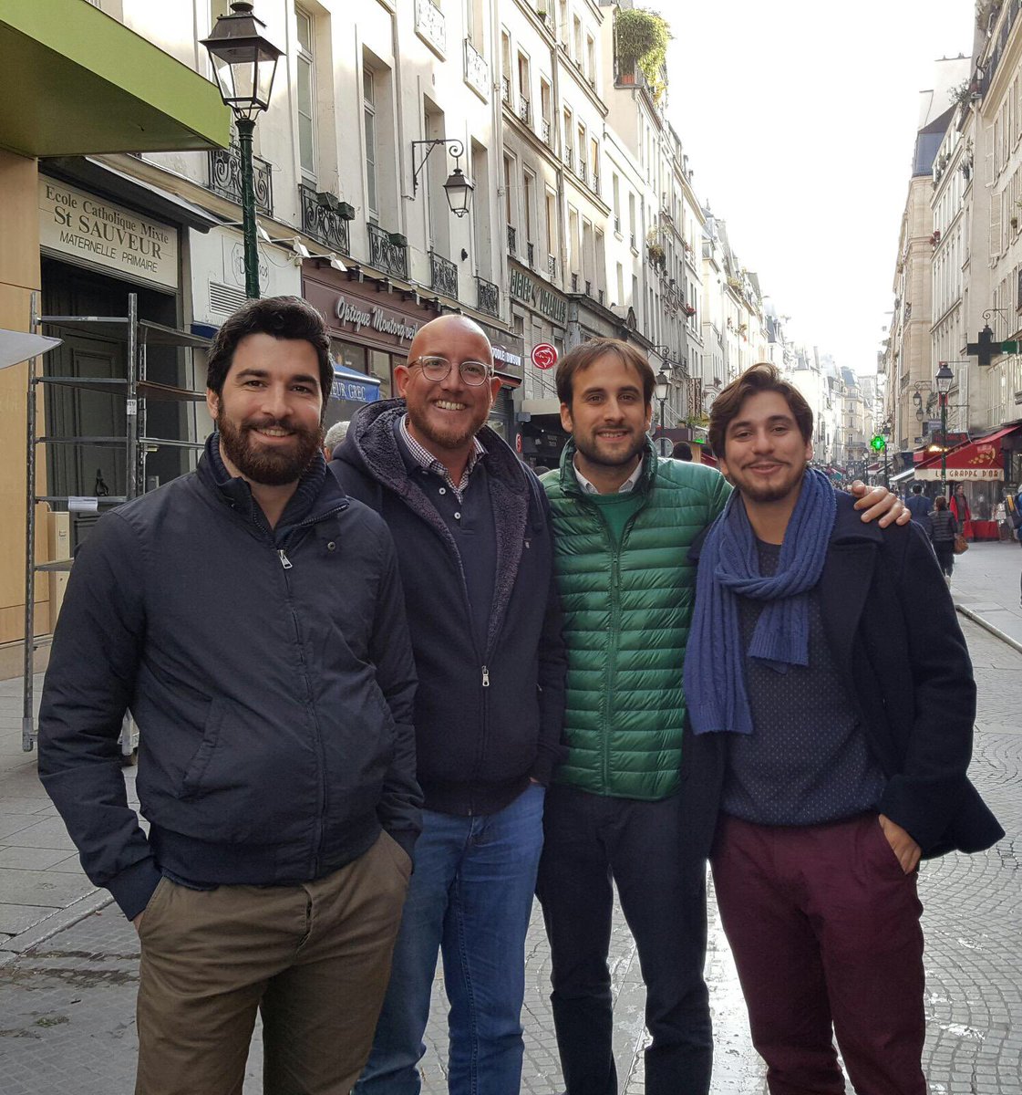 RJCatherall's tweet photo. Proud of these smiles @InternsGoPro closing a deal with a major utility company as I tweet I hope. #socent #Paris #E4SC https://t.co/JEU0RsxM4W