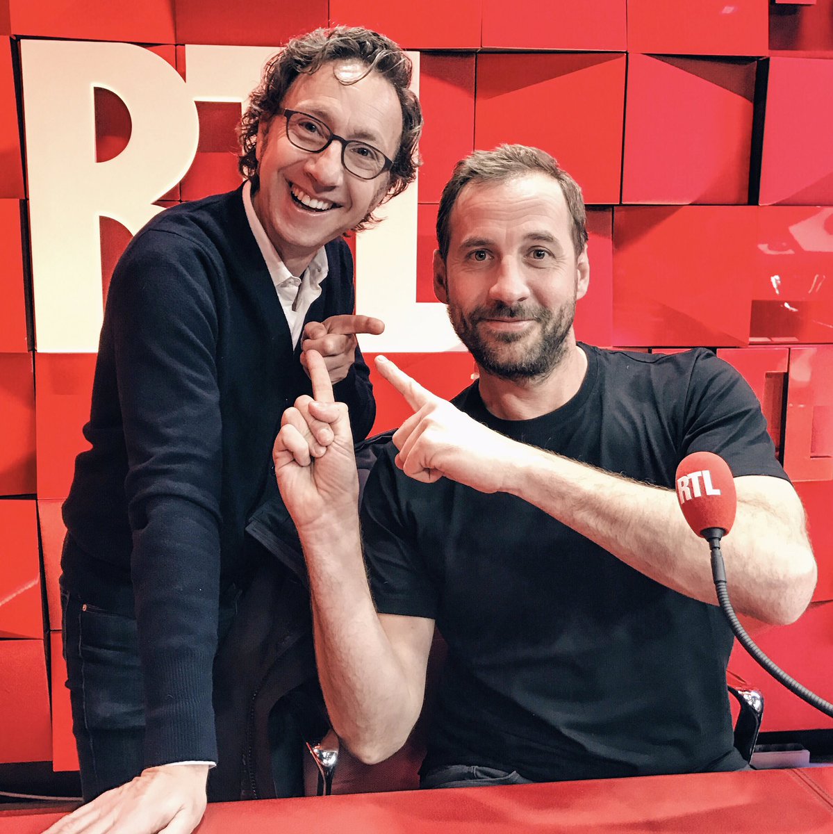 Alabonneheure's tweet photo. .@FredTestot est #PresqueSeul dans son spectacle mais pas dans #ALBH grâce à @bernstephane et sa bande sur #RTL !
>> https://t.co/uroURmbbGz https://t.co/OCGkLtMsaQ