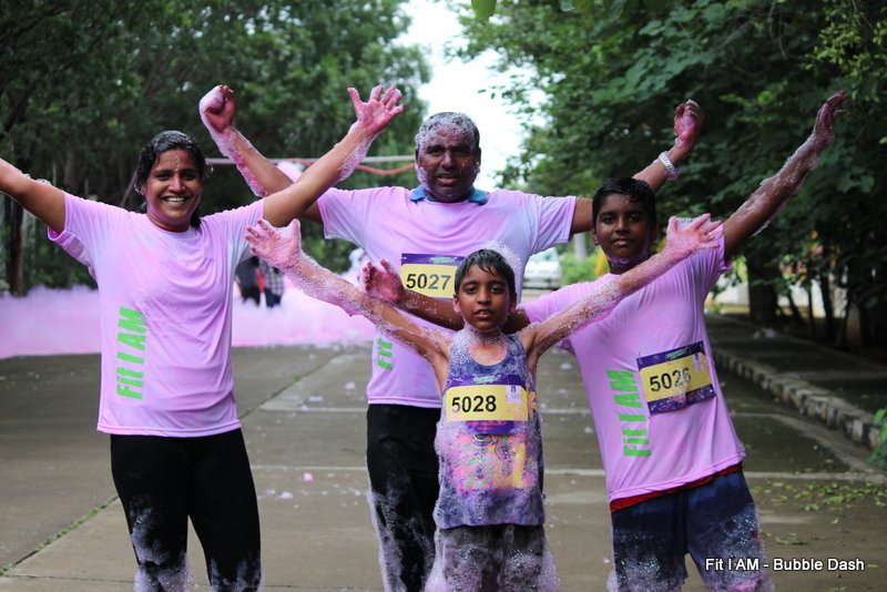 FitIam_IN's tweet photo. Bubble Dash #Pune Colourful #bubblestations - #Fitness activities - #Fun - Zumba: Register now: https://t.co/aMgr1AJZK0 #running #party https://t.co/rTS2qLtU3N