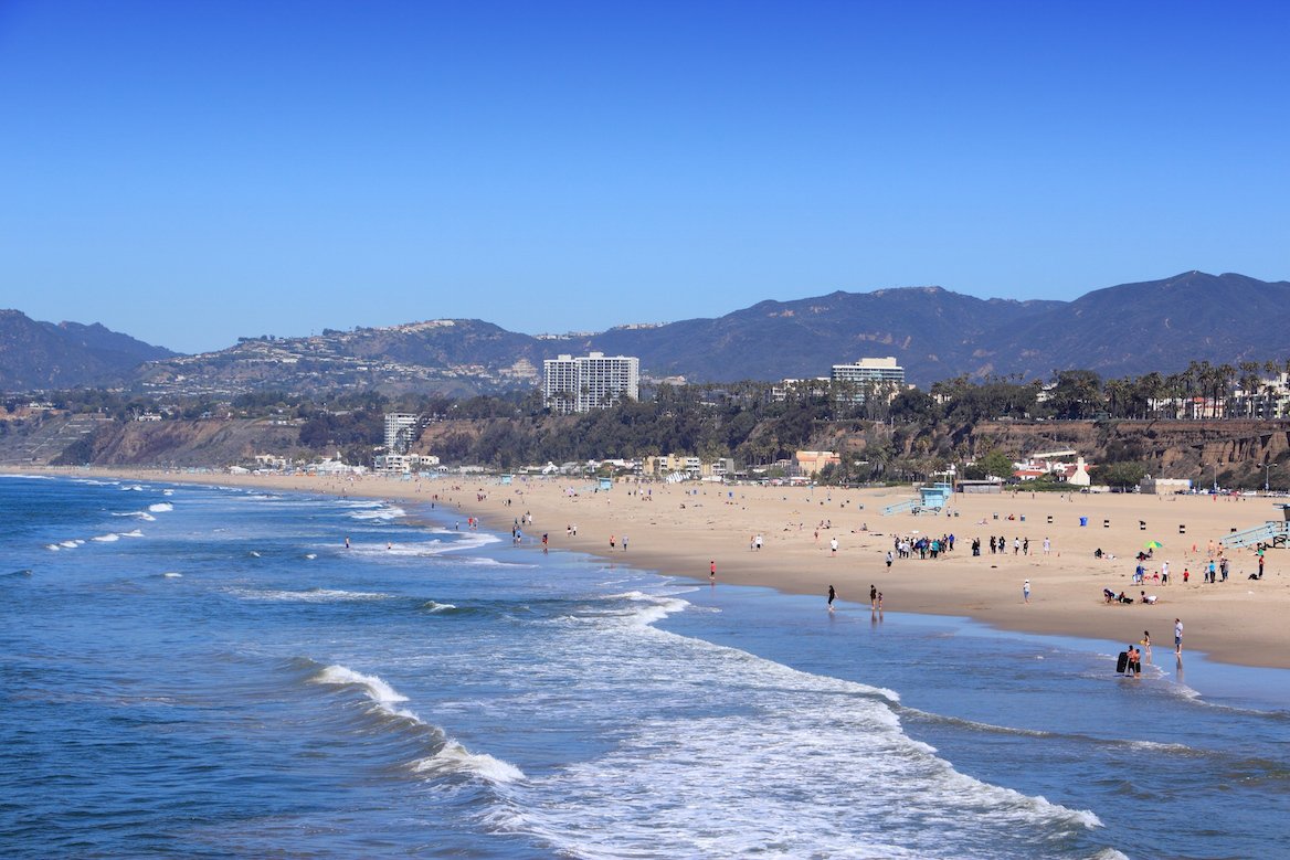 GuideEvasion's tweet photo. Les plus belles plages de Californie 🌴☀️ https://t.co/sTOre5BmdA by @Laura_FWC @VisitTheUSAfr @VisitCA https://t.co/FsFH3CFwNG