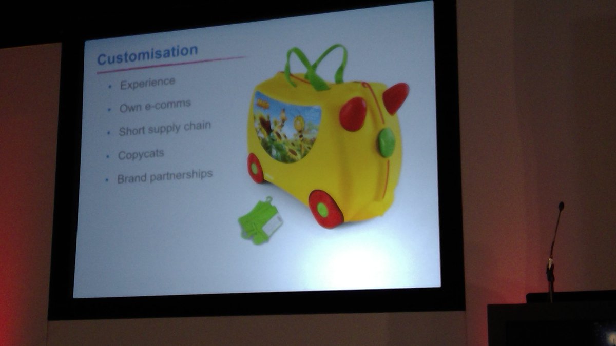 allanbehrens's tweet photo. @trunkidaddy challenges and opportunities #Personalisation & #RobotPrinting in sight but needs help w. robot #tmalc https://t.co/XDWQfQgMno