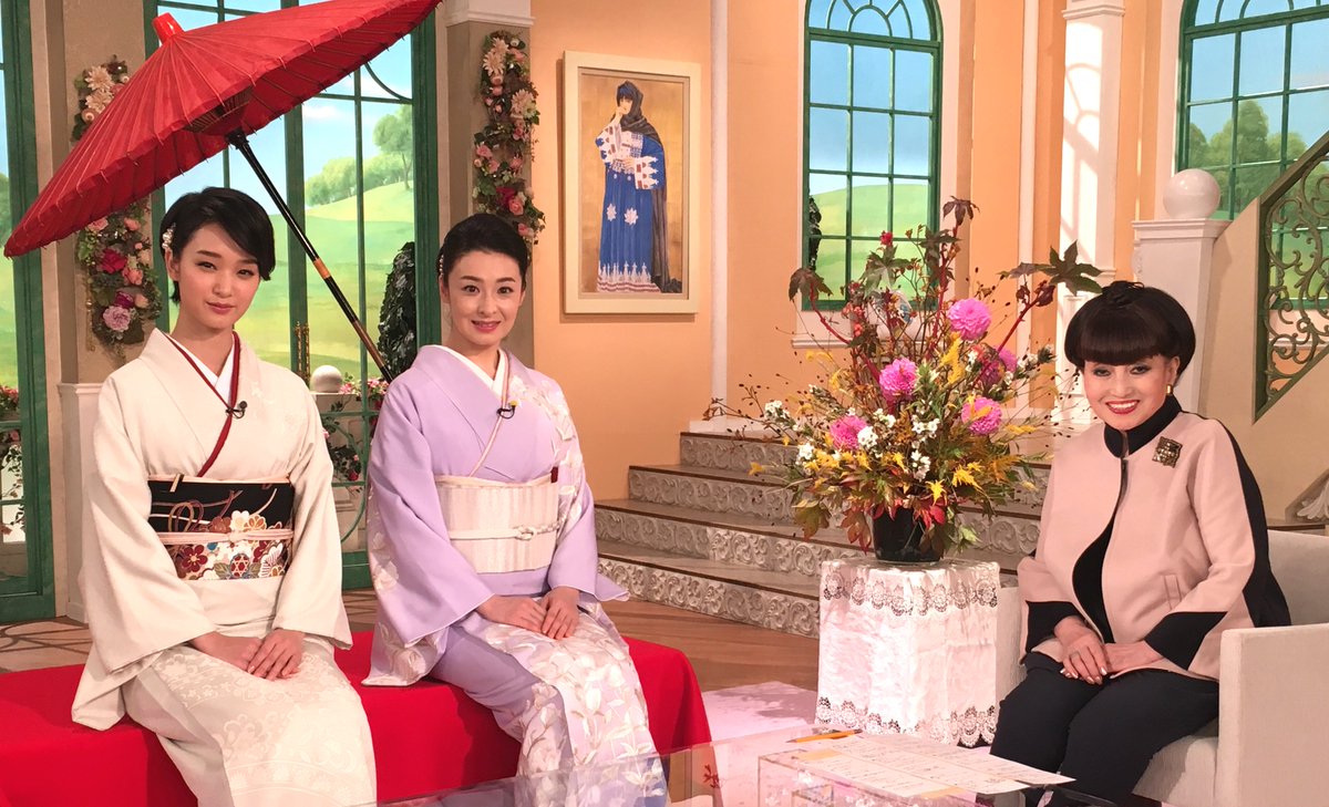 明治座 テレビ朝日 徹子の部屋 11 7 月 12 00 祇園の姉妹 に出演中の檀れいさん 剛力彩芽さんが着物姿で出演 ぜひご覧ください 時間 内容は予告無く変更になることがあります 明治座 祇園の姉妹 徹子の部屋