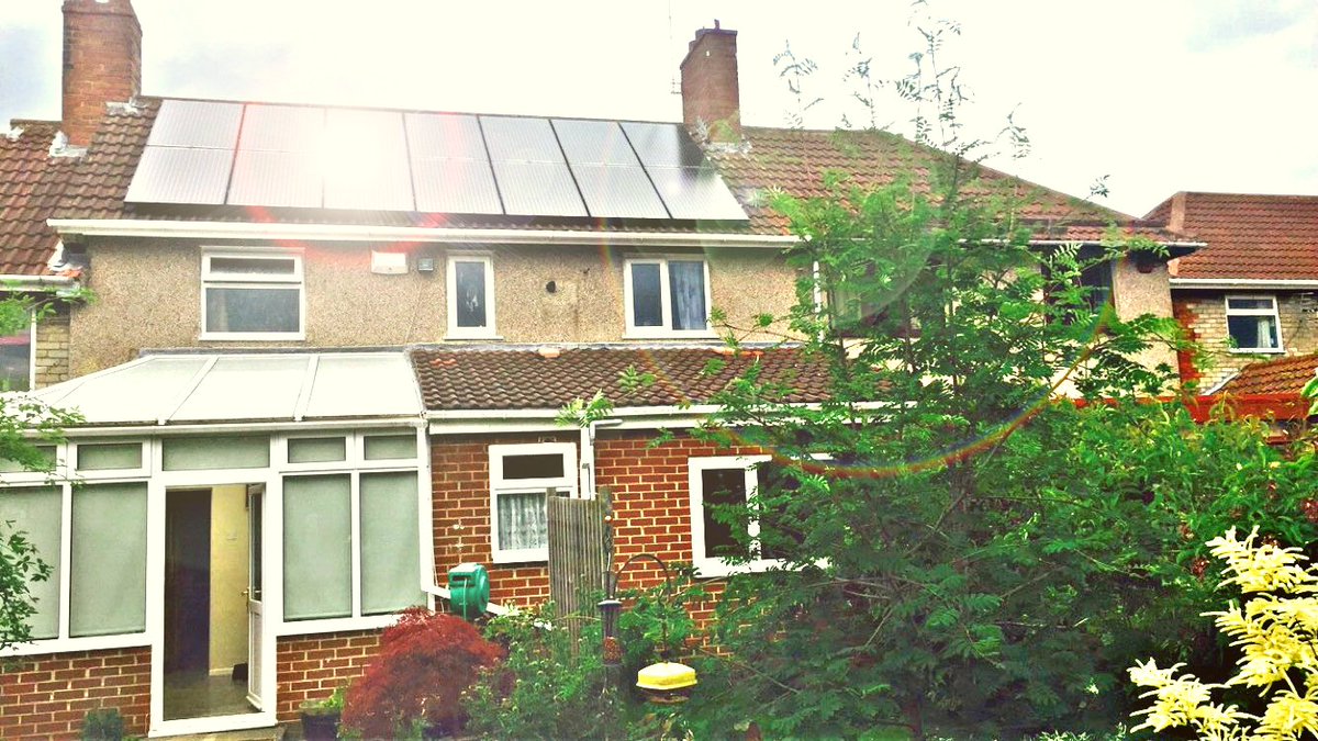 Solar_StyleUK's tweet image. Another happy customer in the North East. Call 0800 094 9700 to get free information on our renewable energy products #solar #power #green