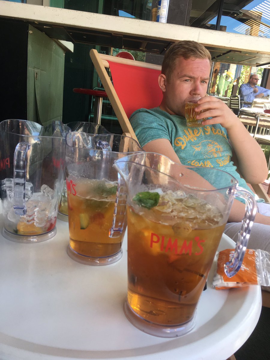 billytwelvelads's tweet photo. Twelthlad down under @PimmsGB thanks for sorting the pre season smash #Grievo https://t.co/E7M5NSWom1