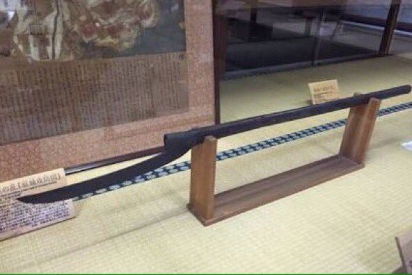 世界の武器防具百科！！ tweet media