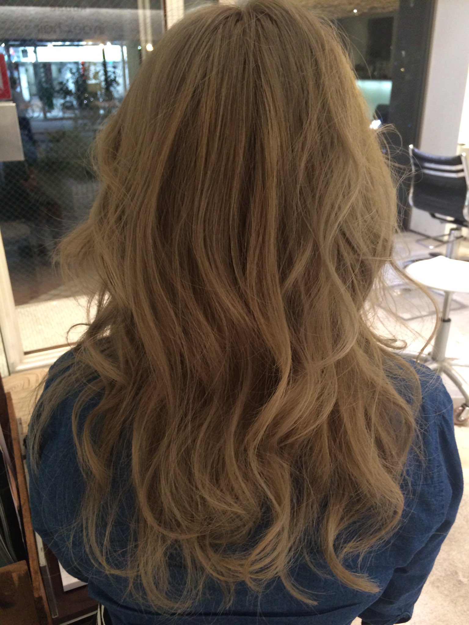 木場 門前仲町 白髪染め カットidh ブリーチを三回してみた 門前仲町美容室 ブリーチ ヘアカラー 白髪染め 明るい白髪染め ダブルカラー ロングヘアー T Co Dl3cogrzbe Twitter