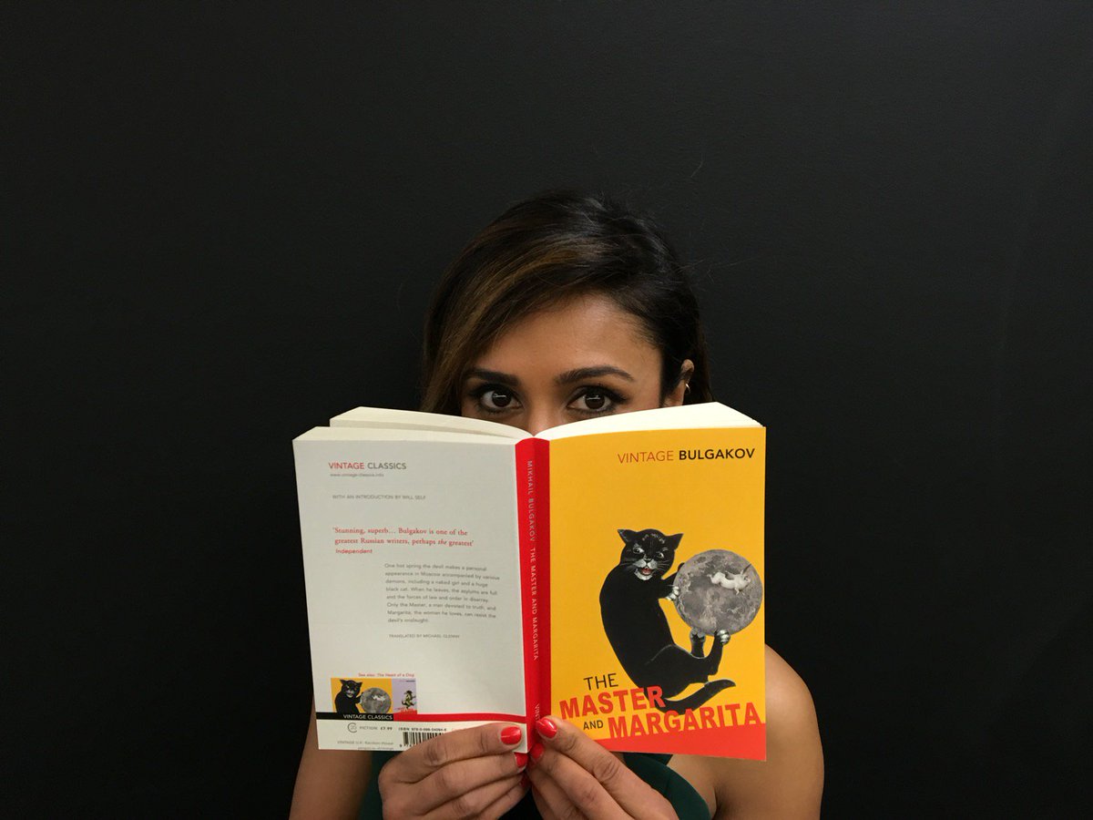 itsanitarani's tweet photo. Here's one I #lovetoread it blows my mind with its brilliance. What about you? Share your fave book https://t.co/Cgp583BcP9